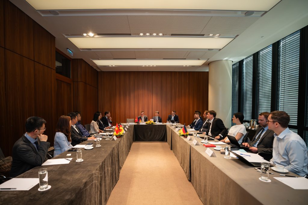 Promising takeaways during the energy discussion of the German Federal Ministry for Economy and Climate Action (BMWK) delegation headed by Tobias Pierlings, Head of Division Foreign Trade Policy South-and South-East Asia, in Ho Chi Minh City on June 12, 2024:  